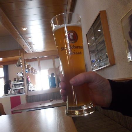Hotel Im Bahnhof Pasawa Zewnętrze zdjęcie